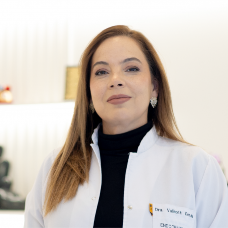 Dra. Elizabeth Valinotti